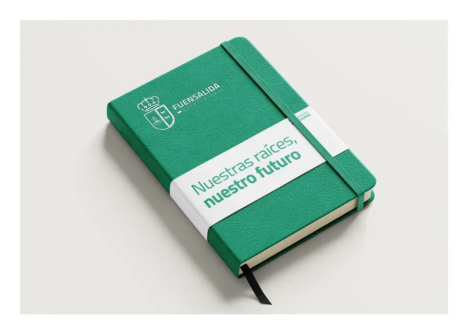 Libreta con la identidad de Fuensalida