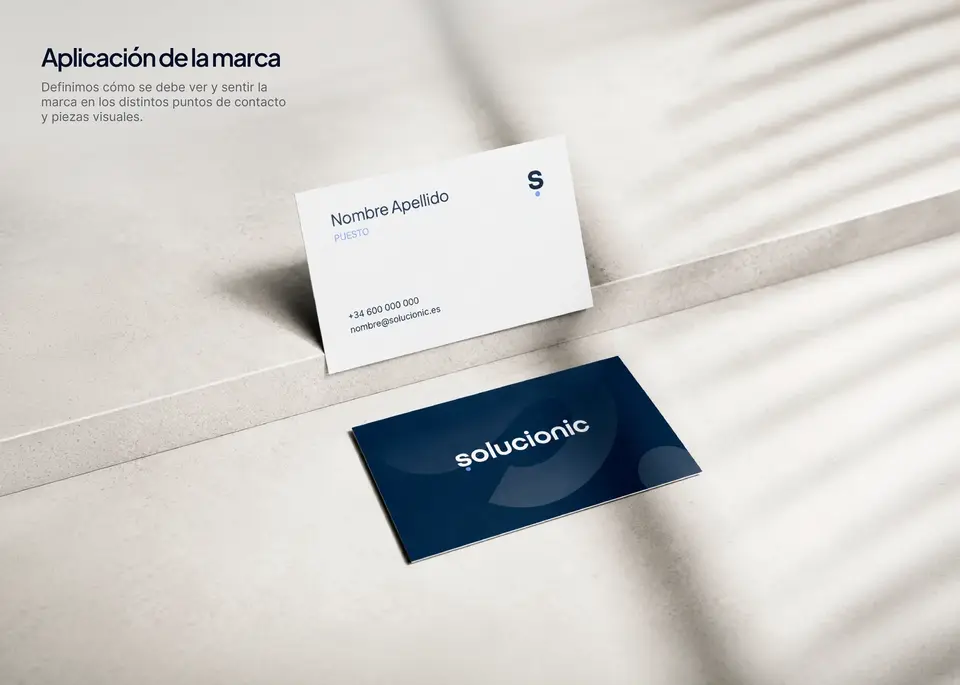Solucionic: aplicación de la marca (15 de 18)